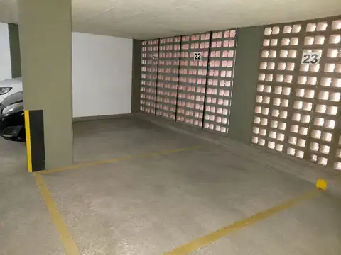 Cochera en Venta en Nueva Cordoba, Cordoba
