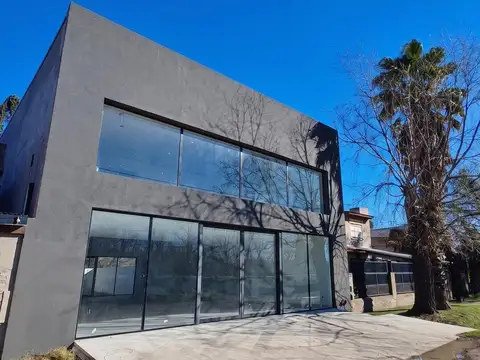 Local en Venta en Funes, Rosario