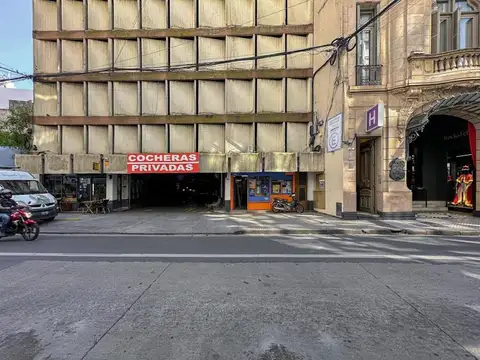 Cochera en Venta en Centro, Rosario
