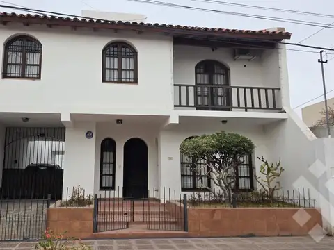 Casa en Venta en Cipolletti, General Roca