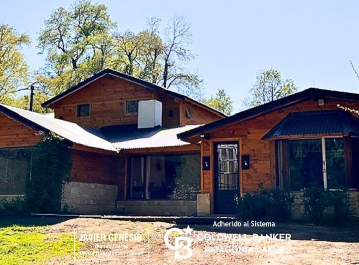 Casa · 240m² · 5 Ambientes