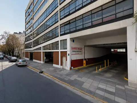 Cochera en Venta en Recoleta, CABA