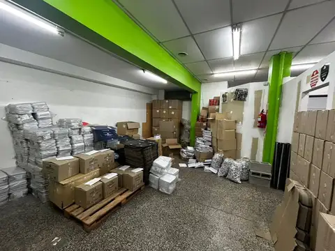 Local en Venta en Flores, Capital Federal