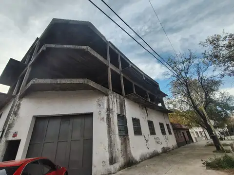 Galpón en Venta en Parque Avellaneda, Capital Federal