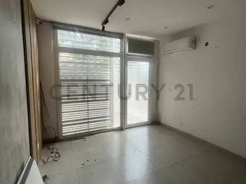 Oficina en Venta en Villa Pueyrredon, CABA