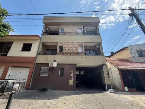 Departamento en Alquiler en Lanus Oeste, Lanus