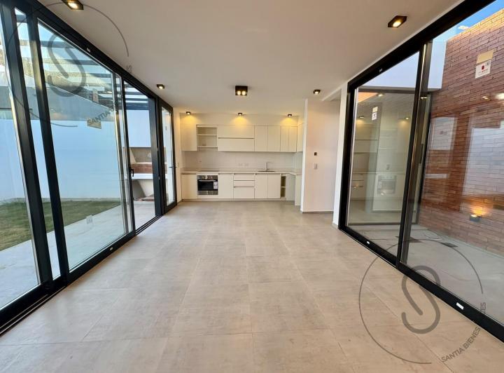Departamento · 111m² · 4 Ambientes · 2 Cocheras