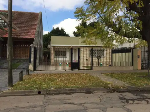 Casa en Venta en Glew, Partido de Almirante Brown
