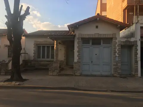 Casa en Venta en Centro De Lujan, Lujan
