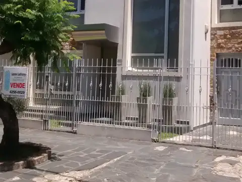 Casa en Venta en Ezpeleta Este, Partido de Quilmes