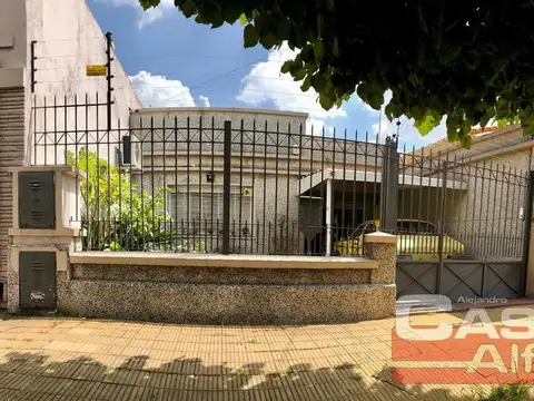 Casa en Venta en Banfield, Partido de Lomas de Zamora