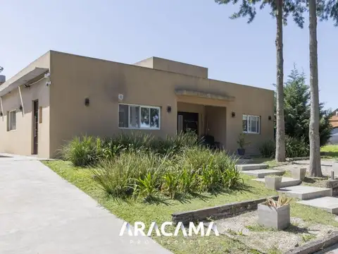 Casa en Venta en Brickland, Countries y Barrios Cerrados en Esteban Echeverria