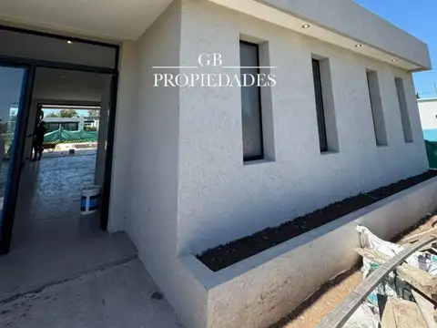 Casa en Venta en Pilar Del Este - Santa Elisa, Countries y Barrios Cerrados en Pilar