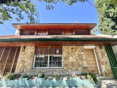 Casa en Venta en Castelar Sur, Castelar