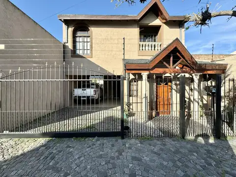 Casa en Venta en Castelar Sur, Castelar
