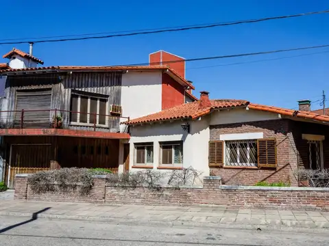 Casa en Venta en Castelar Sur, Castelar