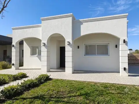 Casa en Venta en Pilar del Este - San Ramon, Countries y Barrios Cerrados en Pilar