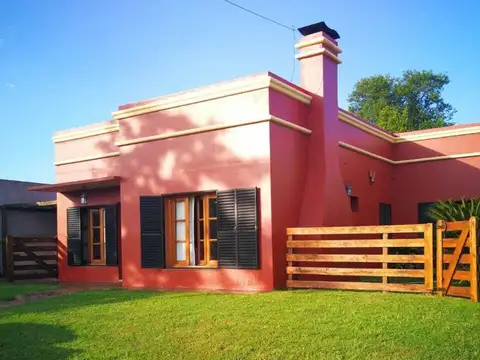 Casa en Venta en Roque Perez, Partido de Roque Pérez