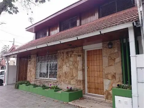 Casa en Venta en Castelar Sur, Castelar