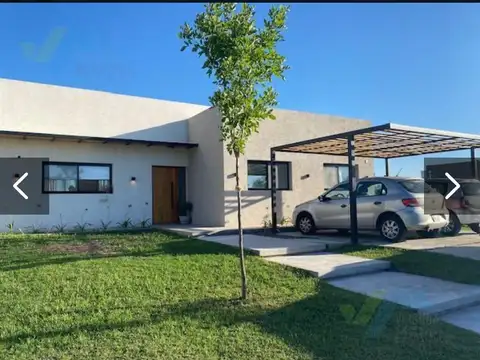 Casa en Venta en Santo Tomas, Countries y Barrios Cerrados en Pilar