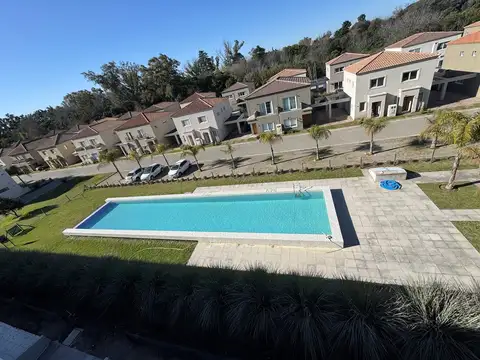 Casa en Venta en Saravi Village, Countries y Barrios Cerrados en Pilar
