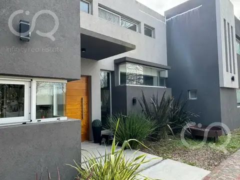 Casa en Venta en Fincas de San Vicente, Canning
