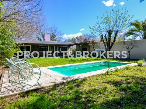 Casa en Venta en Villa Gobernador Udaondo, Partido de Ituzaingó