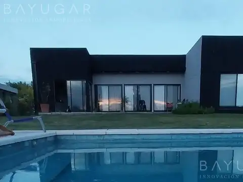 Casa en Venta en El Naudir, Countries y Barrios Cerrados en Escobar