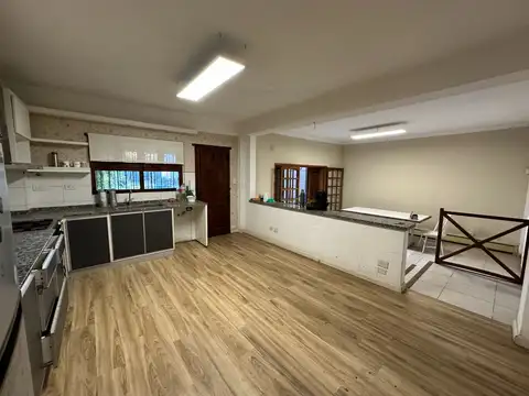 Casa en Venta en Barrio Parque Leloir, Partido de Ituzaingó