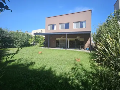 Casa en Venta en La Cañada de Pilar - Los Tilos, Countries y Barrios Cerrados en Pilar