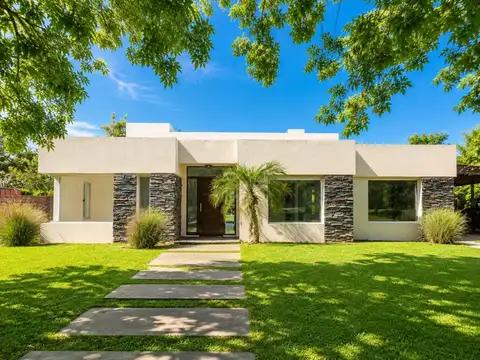 Casa en Venta en Loma Verde, Partido de Escobar