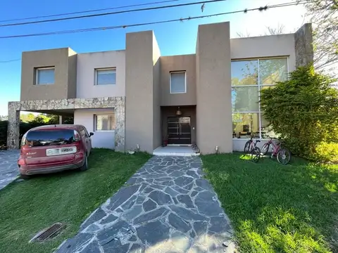 Casa en Venta en Loma Verde, Partido de Escobar