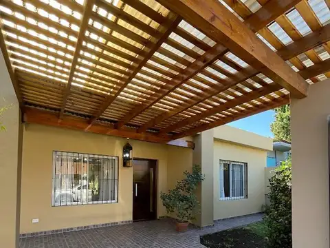Casa en Venta en Castelar Norte, Castelar