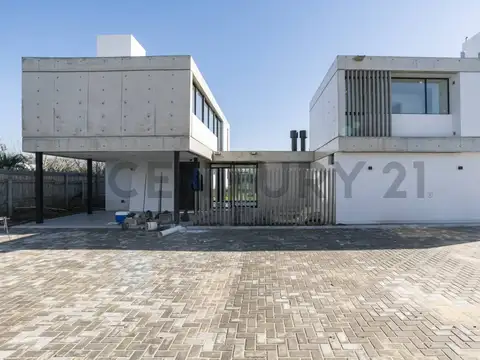 Casa en Venta en City Bell, Partido de La Plata