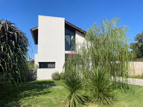 Casa en Venta en La Cañada - Los Arces, Countries y Barrios Cerrados en Pilar