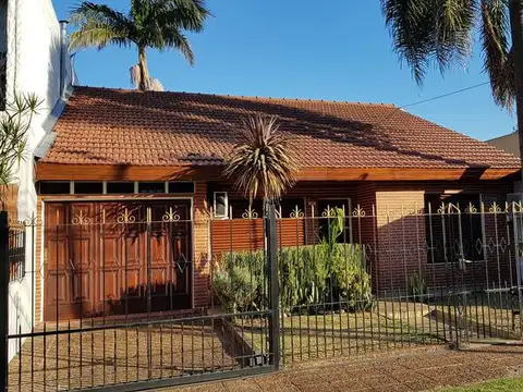 Casa en Venta en Adrogue, Partido de Almirante Brown
