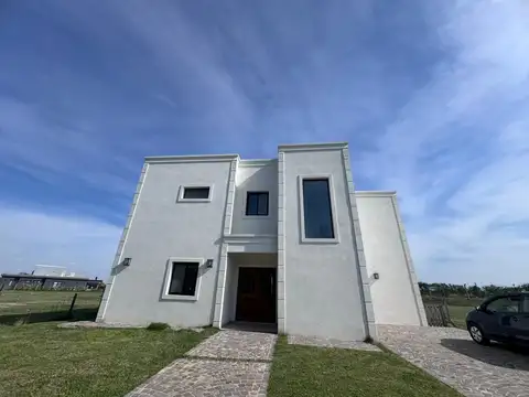 Casa en Venta en San Sebastian, Countries y Barrios Cerrados en Escobar
