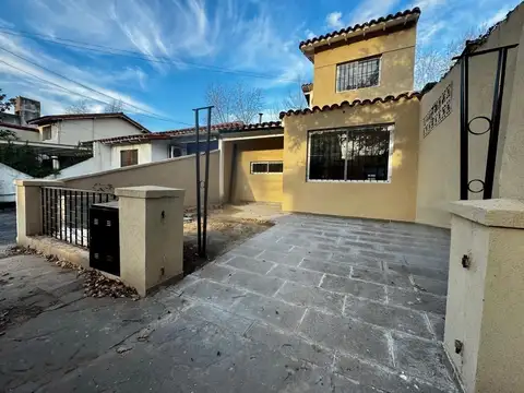 Casa en Venta en Ciudad Jardin del Palomar, Partido de Tres de Febrero
