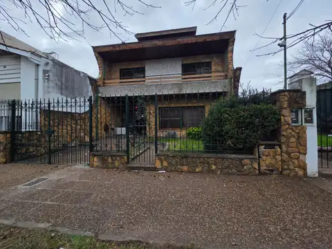 Casa en Venta en El Palomar, Partido de Morón
