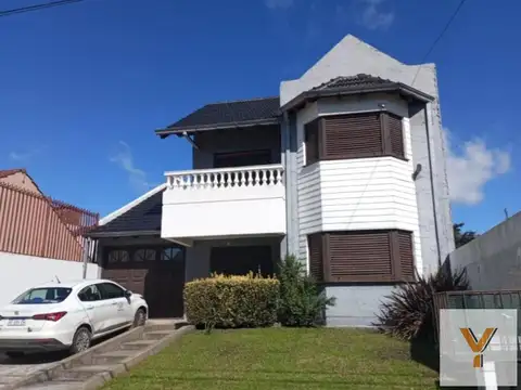 Casa en Venta en Punta Mogotes, Mar del Plata