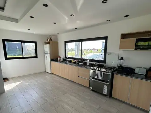 Casa en Venta en San Sebastian, Countries y Barrios Cerrados en Escobar