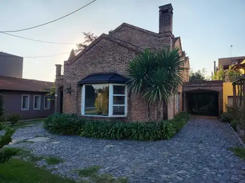 Casa en Venta en Champagnat, Countries y Barrios Cerrados en Pilar