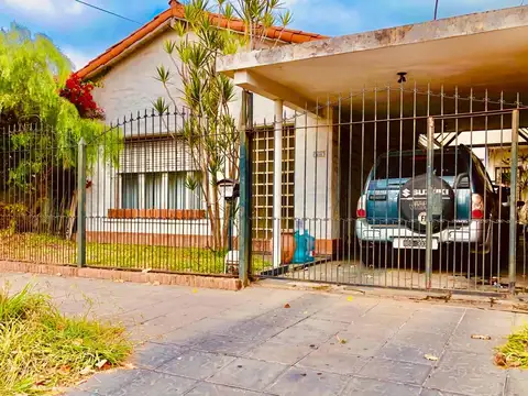 Casa en Venta en Moron Sur, Moron