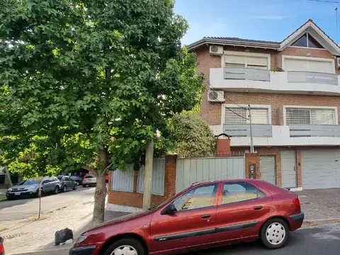 Casa en Venta en Ciudad Jardin del Palomar, Partido de Tres de Febrero