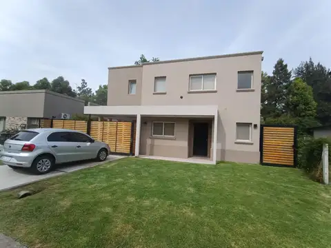 Casa en Venta en El Portal De Pilar, Countries y Barrios Cerrados en Pilar