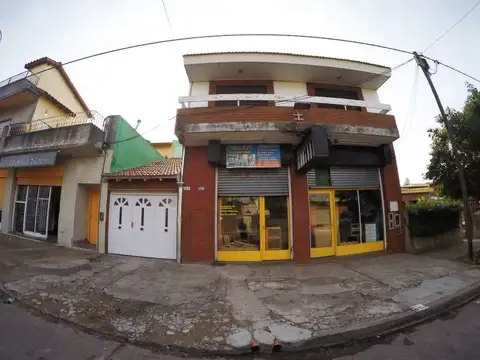 Casa en Venta en Isidro Casanova, Partido de La Matanza