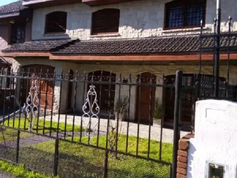 Casa en Venta en Barrio Colinas de Peralta Ramos, Mar del Plata