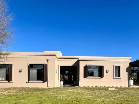 Casa en Venta en Manzanares, Partido de Pilar