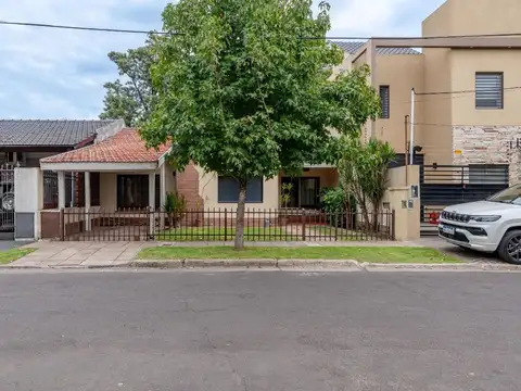 Casa en Venta en Ciudad Jardin del Palomar, Partido de Tres de Febrero