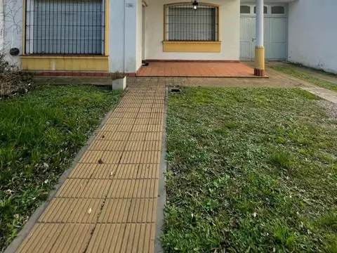 Casa en Venta en Castelar Norte, Castelar